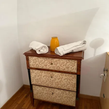 Homehouseone Appartamento Bari